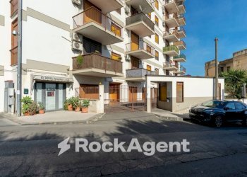 Zona - Three-room apartment via del Canalicchio, 3, Tremestieri Etneo - photo 3