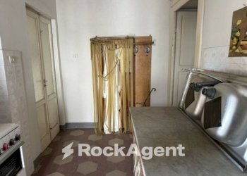 Cucina - Trilocale corso Vittorio Emanuele, 115, Poggiofiorito - foto 6
