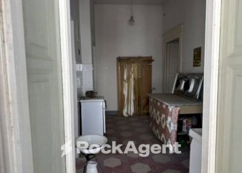 Corridoio - Trilocale corso Vittorio Emanuele, 115, Poggiofiorito - foto 14