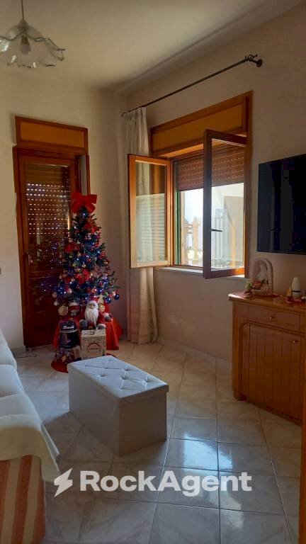 Salone - Three-room apartment via Masseria Spagnuolo, 11, Sarno - photo 3