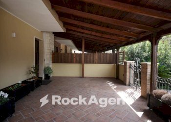 Veranda - Terraced Villa via Mario di Lecce, Lecce - photo 18