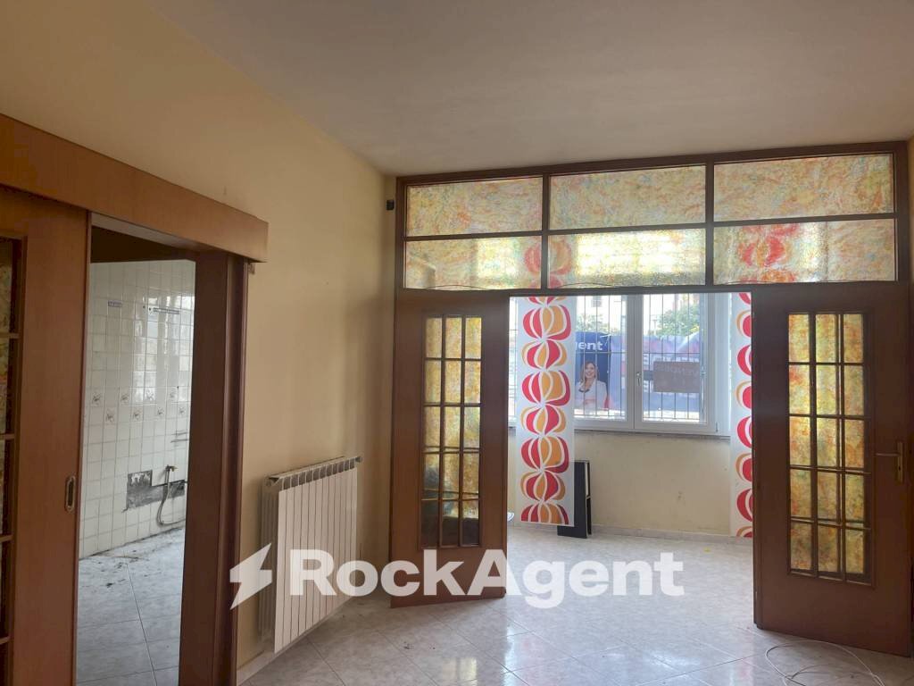 Interno non residenziale - Appartamento via Napoli Achille, 9, Salerno - foto 3