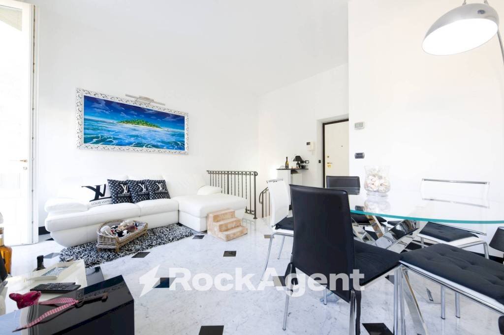 Salone - Three-room apartment viale dei Pini 4, Pieve Ligure - photo 3