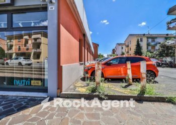 Posto macchina - Negozio via del Triumvirato, 89/A, Bologna (zona Borgo Panigale) - foto 19