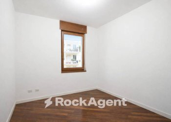 Camera da letto - Appartamento via Madonna della Neve, 5, Bergamo - foto 18