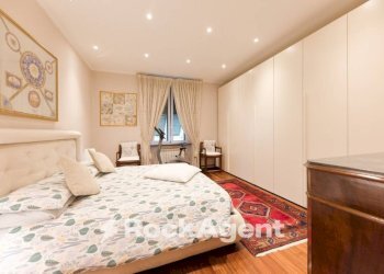 Camera da letto - Three-room apartment via Paolo Giacometti, Genova (neighborhood Marassi) - photo 17