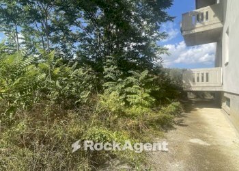 Giardino - Four-room apartment via Archimede, 61, Sant'Egidio alla Vibrata - photo 8