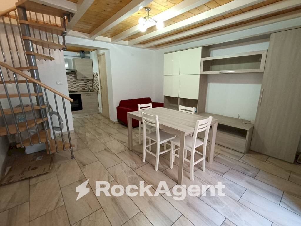 Salone - Two-room apartment via Aloi, 36, Catania - photo 2