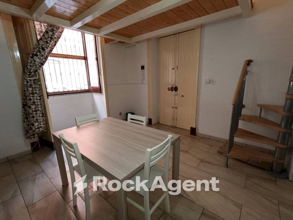 Salone - Two-room apartment via Aloi, 36, Catania - photo 3