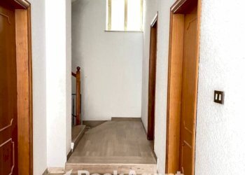 Interno palazzo - Quadrilocale viale Piceno Aprutino, 120, Civitella del Tronto - foto 3