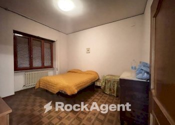 Camera da letto - Quadrilocale viale Piceno Aprutino, 120, Civitella del Tronto - foto 32