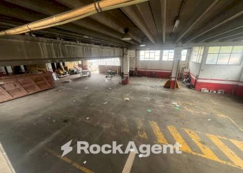 Interno non residenziale - Capannone via Emilio Vecchia 102, Varazze - foto 7