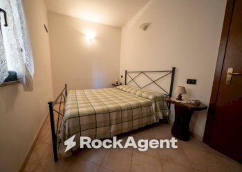 Camera da letto - Casa indipendente via Moscatello, 41, Sassari - foto 13
