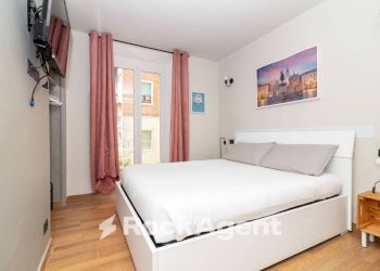 Camera da letto - Bilocale corso Emilia, 33, Torino (zona Aurora) - foto 1