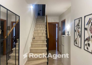 Scala - Villa a Schiera via Sortino, 19, Roma - foto 17