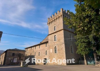 Zona - Stable - Palace Località Morruzze, 14, Baschi - photo 3