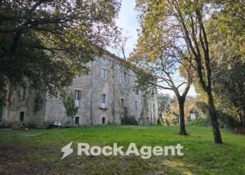 Terreno - Stable - Palace Località Morruzze, 14, Baschi - photo 12