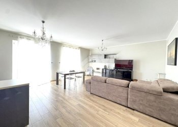 Trilocale Via Borgo Vecchio, Carignano - foto 13