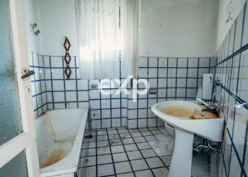 Three-room apartment Via dei Villini, Como - photo 31