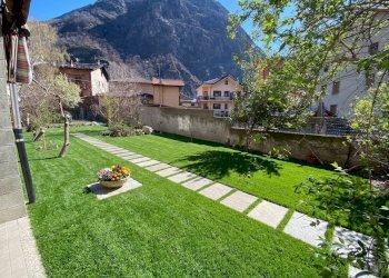 Four-room apartment Via Circonvallazione 32, Verrès - photo 3