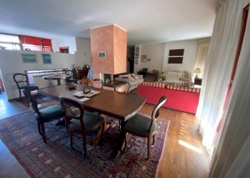 Four-room apartment Via Circonvallazione 32, Verrès - photo 12