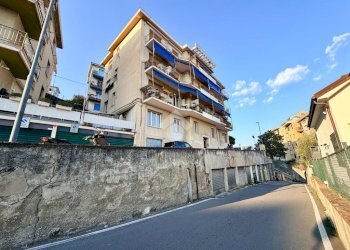 Quadrilocale Via Bruciati, Albissola Marina - foto 1