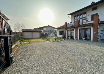 Casa indipendente Via Livorno Ferraris, Bianzè - foto 1