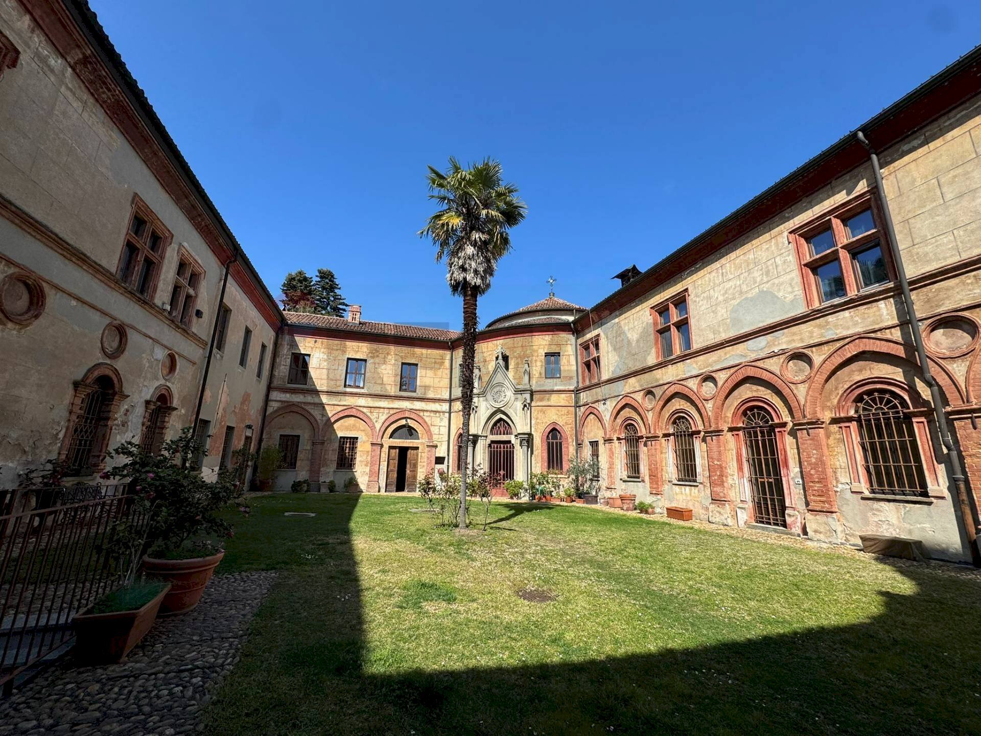 One-room apartment Strada Castelvecchio, 40
Moncalieri, Moncalieri - photo 3
