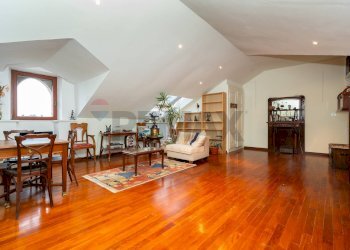 One-room apartment Strada Castelvecchio, 40 
 Moncalieri, Moncalieri - photo 9