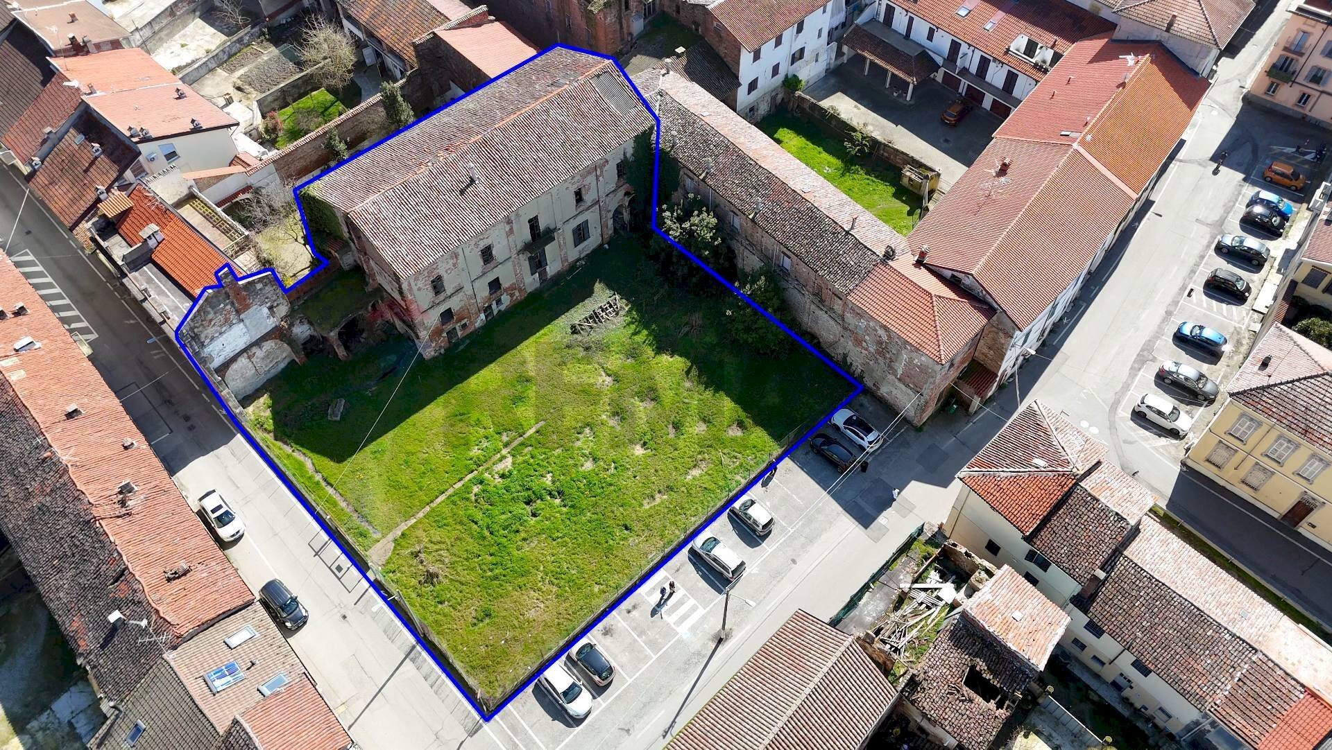 Casale Via San Pietro, 69 
 Trino, Trino - photo 1