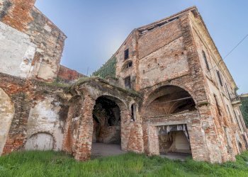 Casale Via San Pietro, 69 
 Trino, Trino - photo 7