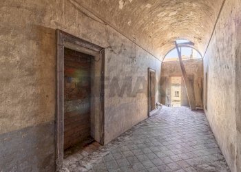 Casale Via San Pietro, 69 
 Trino, Trino - photo 59