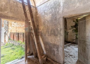 Casale Via San Pietro, 69 
 Trino, Trino - photo 67