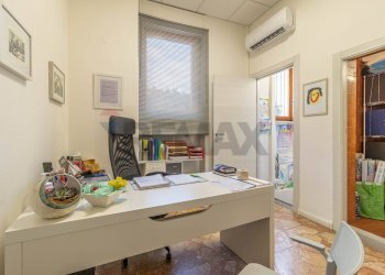 Negozio Via Milano, 129
Vigliano Biellese, Vigliano Biellese - foto 18