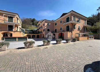 Three-room apartment Via Provinciale per Novano, Casarza Ligure - photo 2