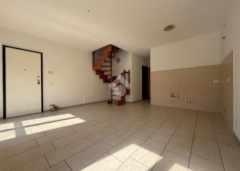 Three-room apartment Via Provinciale per Novano, Casarza Ligure - photo 13