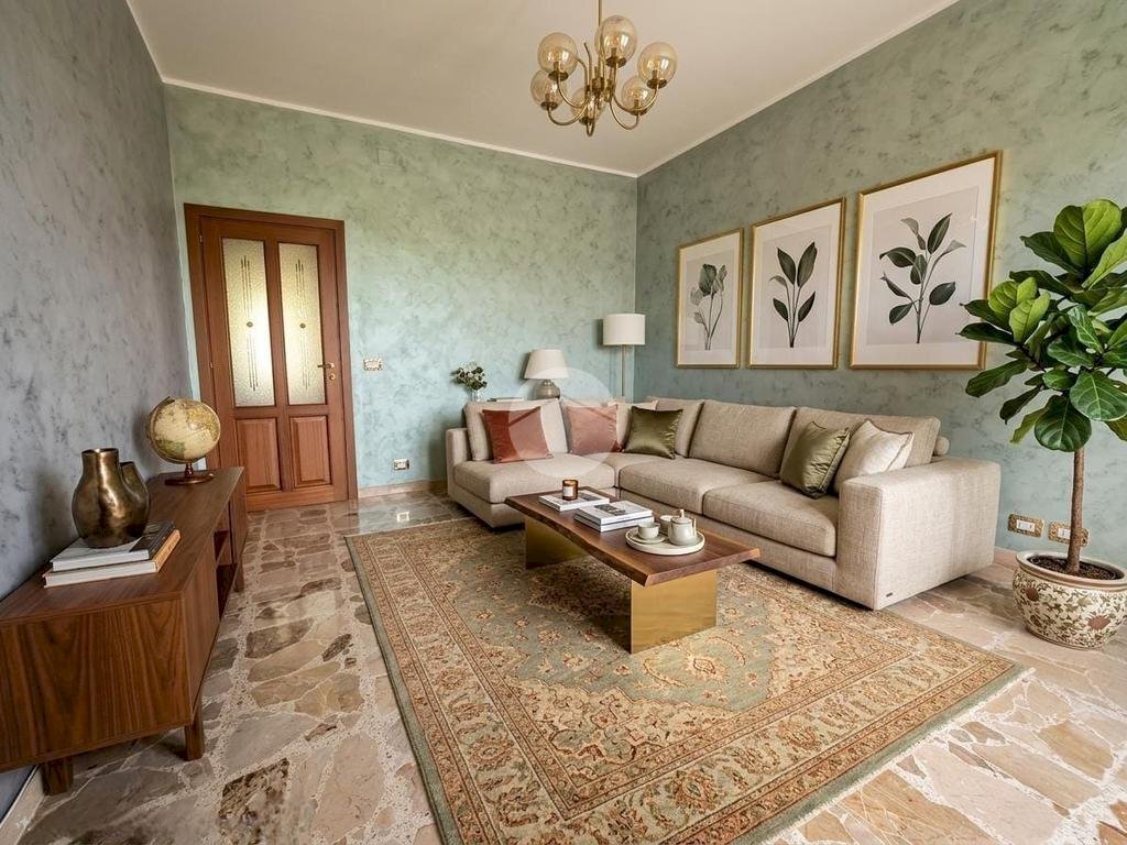 Four-room apartment Via Torino Beltrama, Lombardore - photo 2