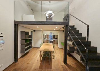 Three-room apartment Torino, Via Lagrange, Torino (neighborhood Centro) - photo 2