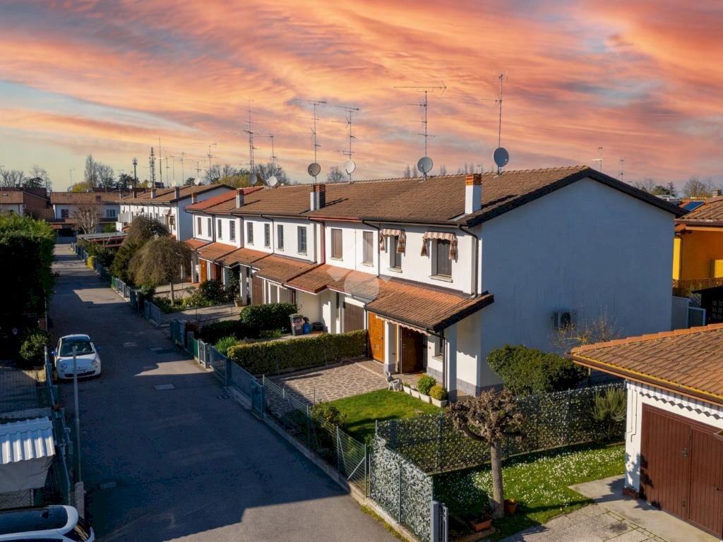 Terraced Villa Via Rosanna Benzi, Baricella - photo 1