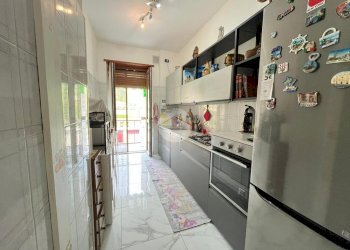 Four-room apartment Via Garibaldi, Cafasse - photo 1