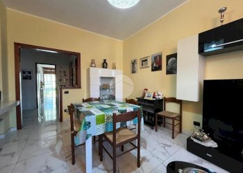 Four-room apartment Via Garibaldi, Cafasse - photo 14