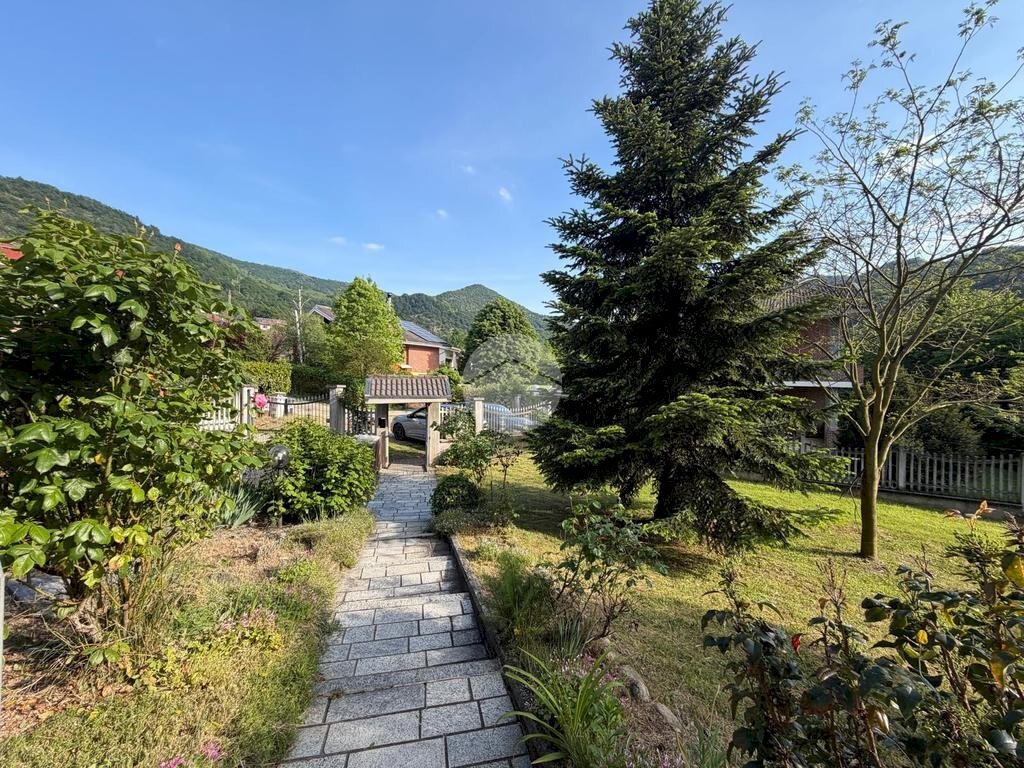 Villa Str. Biellese, Trana - photo 3