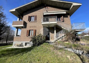 Villa Str. Biellese, Trana - foto 2