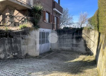 Villa Str. Biellese, Trana - foto 14