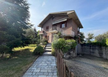 Villa Str. Biellese, Trana - photo 1