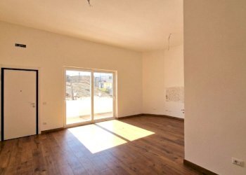 Casa indipendente Mondragone - foto 8