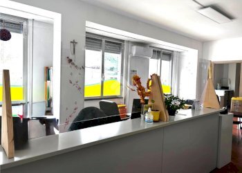 Ufficio Ufficio A Via Calice, Finale Ligure - foto 1