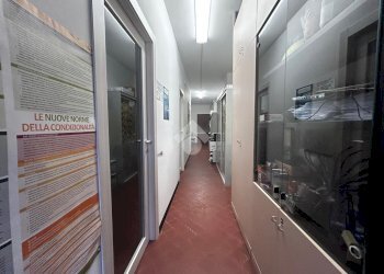 Ufficio Ufficio A Via Calice, Finale Ligure - foto 13