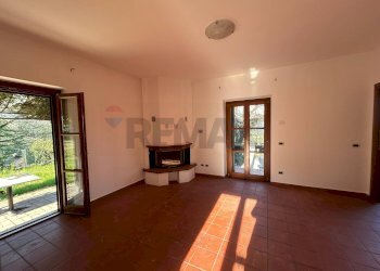 Bilocale Via Italo Calvino, 4 
 Padenghe sul Garda, Padenghe sul Garda - foto 7