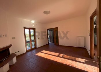 Bilocale Via Italo Calvino, 4 
 Padenghe sul Garda, Padenghe sul Garda - foto 8